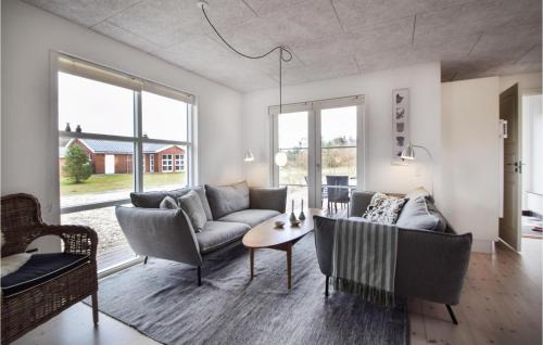 Krejbjerg House | Gorgeous Home In Ejstrupholm With Wifi