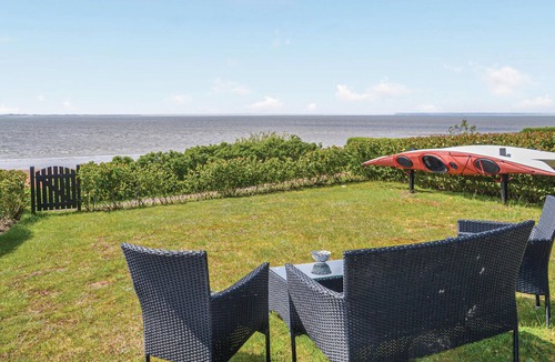Hjerting House | Gorgeous home in Esbjerg V with house sea view