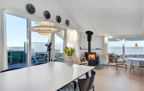 Sjaelborg House | Gorgeous Home In Esbjerg V