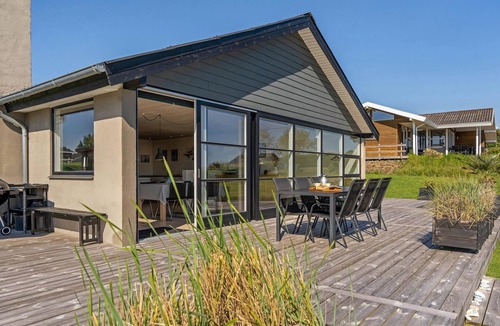 Bøjden House | Gorgeous home in Faaborg with kitchen