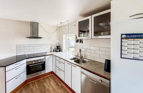 Rindby Strand House | Gorgeous home in Fanø with kitchen
