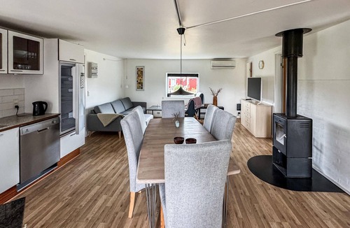 Rindby Strand House | Gorgeous home in Fanø with kitchen