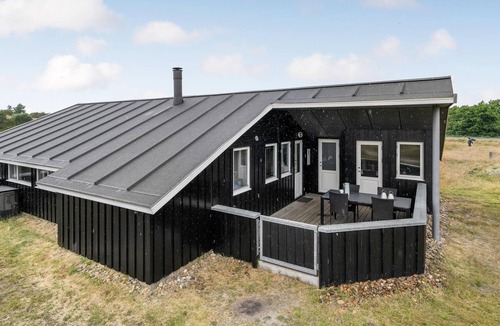 Rindby Strand House | Gorgeous home in Fanø with sauna