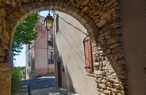 Faugeres House | Gorgeous home in Faugères with WiFi