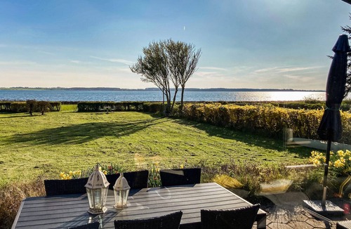 Fej House | Gorgeous home in Fejø with WiFi