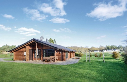 Fjerritslev House | Gorgeous home in Fjerritslev with sauna