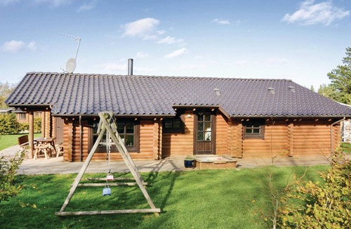 Fjerritslev House | Gorgeous home in Fjerritslev with sauna