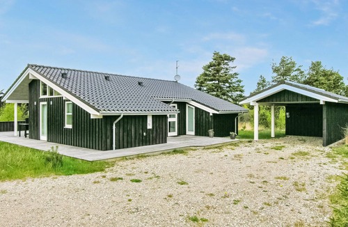 Torup Strand House | Gorgeous home in Fjerritslev with sauna
