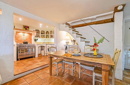 Fontareches House | Gorgeous home in Fontarèches