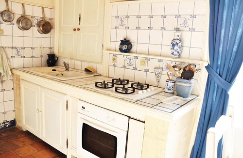 Mouterre-Silly House | Gorgeous home in Mouterre-Silly