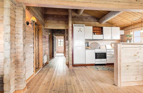 Bønnerup Strand House | Gorgeous home in Glesborg with sauna