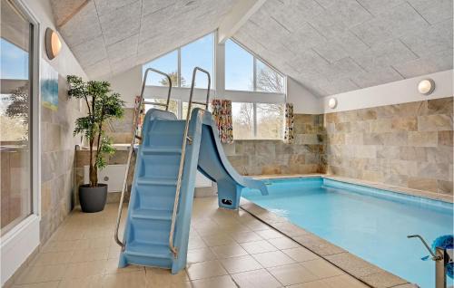 Fjellerup House | Gorgeous Home In Glesborg With Sauna