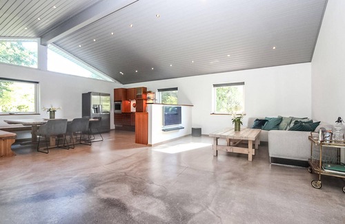 Udsholt House | Gorgeous home in Græsted with sauna