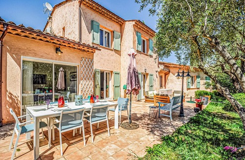 Saint-Jacques House | Gorgeous home in Grasse