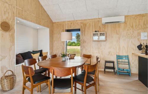 Grenaa House | Gorgeous Home In Grenaa With Kitchen