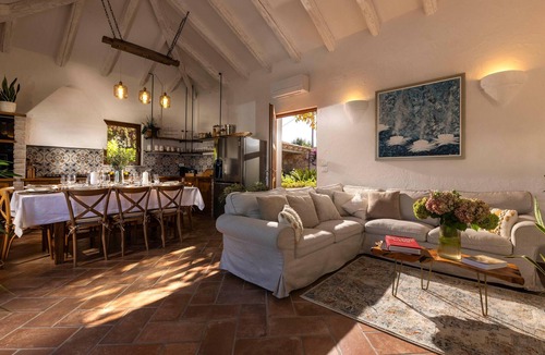 Molunat House | Gorgeous home in Gruda