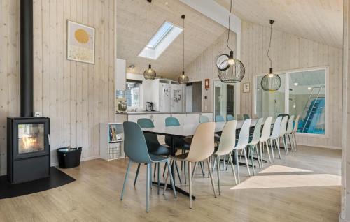 Hojby House | Gorgeous Home In Højby With Sauna