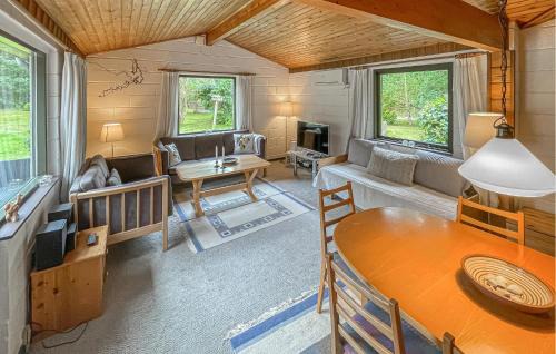 Hojby House | Gorgeous Home In Højby With Wifi