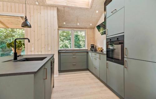 Hojby House | Gorgeous Home In Højby With Sauna