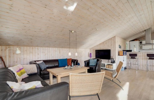 Hojslev House | Gorgeous home in Højslev
