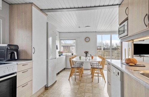 Diernæs Strandby House | Gorgeous home in Haderslev with WiFi