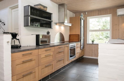 Odde House | Gorgeous home in Hadsund with WiFi
