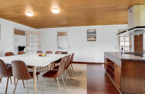 Hanstholm House | Gorgeous home in Hanstholm with kitchen
