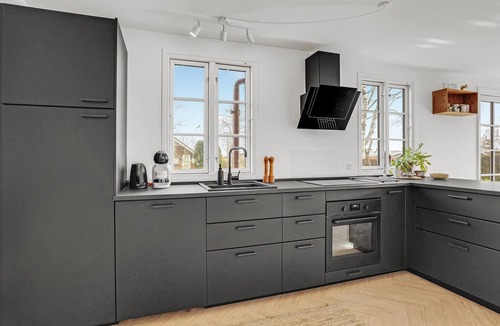 Hejlsminde Strand House | Gorgeous home in Hejls with kitchen