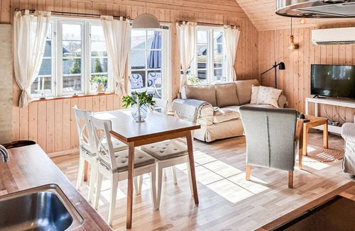 Falen House | Gorgeous home in Hemmet with WiFi