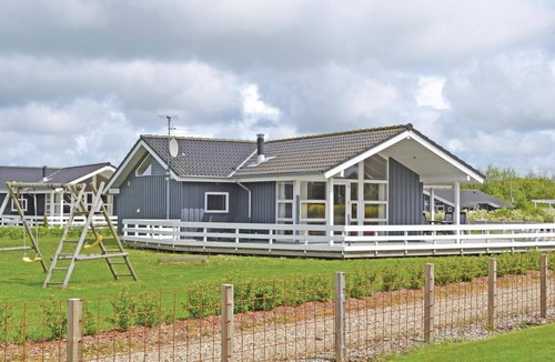 Falen House | Gorgeous home in Hemmet with sauna