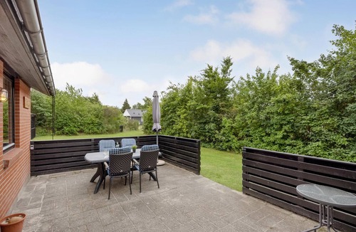 Hemmet House | Gorgeous home in Hemmet with kitchen