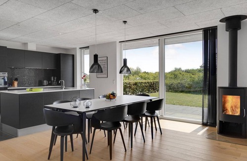 Falen House | Gorgeous home in Hemmet with sauna