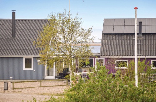 Bork Havn House | Gorgeous home in Hemmet with kitchen