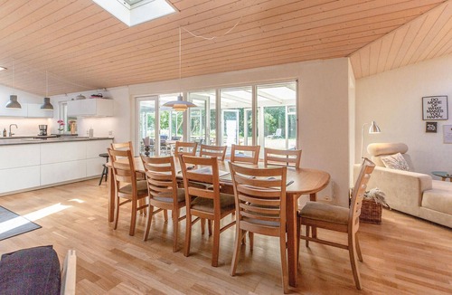 Hoensinge House | Gorgeous home in Højby with WiFi