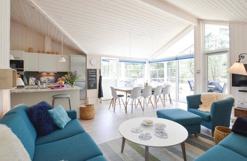 Hojby House | Gorgeous home in Højby with sauna