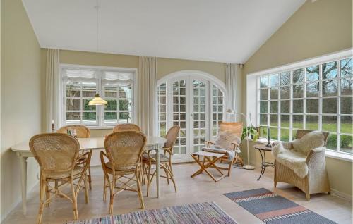 Hornbaek House | Gorgeous Home In Hornbæk With Kitchen