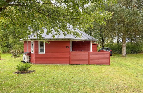 Hovborg House | Gorgeous home in Hovborg with WiFi