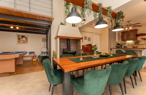 Zemunik Donji House | Gorgeous home in Donji Zemunik with sauna