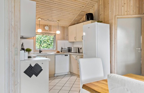 Østerskov House | Gorgeous home in Humble with sauna