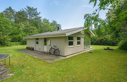 Ristinge House | Gorgeous home in Humble with sauna