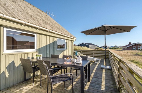 Argab House | Gorgeous home in Hvide Sande with sauna
