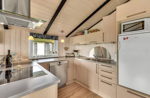 Bjerregaard House | Gorgeous home in Hvide Sande with WiFi