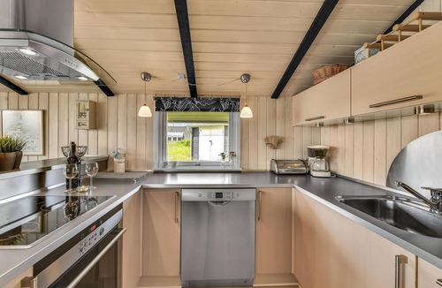 Bjerregaard House | Gorgeous home in Hvide Sande with WiFi