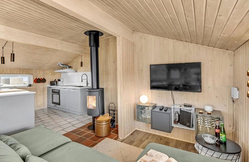 Hvide Sande House | Gorgeous home in Hvide Sande with sauna