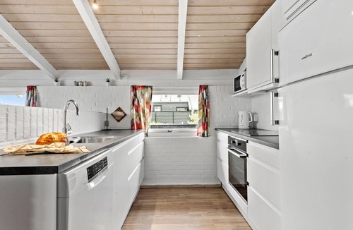 Hvide Sande House | Gorgeous home in Hvide Sande with sauna