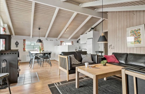 Hvide Sande House | Gorgeous home in Hvide Sande with sauna