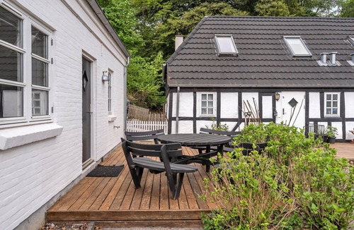 Juelsminde House | Gorgeous home in Juelsminde with sauna