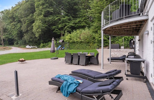Juelsminde House | Gorgeous home in Juelsminde with sauna