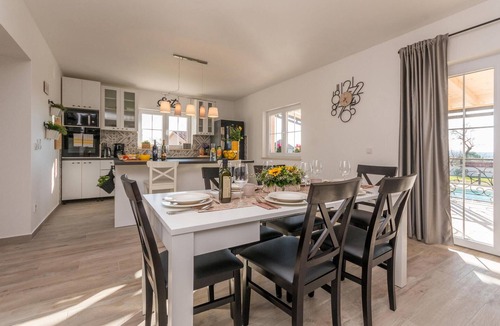 Kakma House | Gorgeous home in Kakma with private swimming pool, can be inside or outside