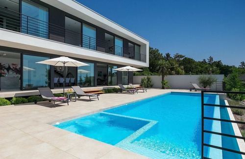Kastav House | Gorgeous home in Kastav with sauna